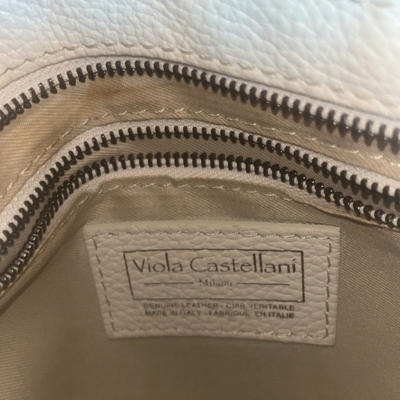 Viola Castellani creamy soft leather Crossbody Bag  gunmetal hardware preowned - Picture 5 of 11